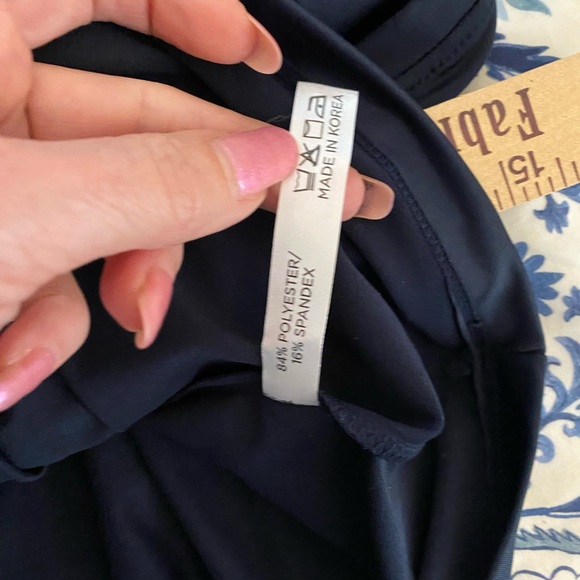 NWT Tuckernuck Sport Navy Short Sleeve Ryan Boyfriend Tee. Size S - Picture 10 of 13